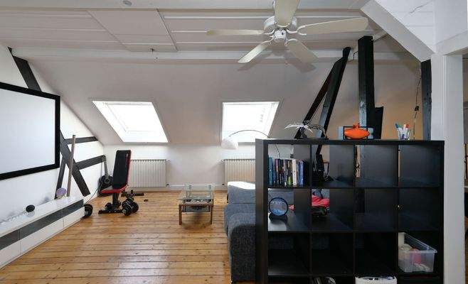 Wohnzimmer im Dachgeschoss