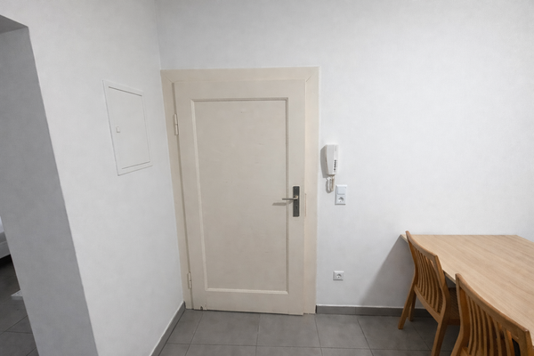 EG Wohnung 1 von 2 - Eingangsbereich