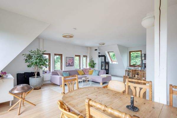 Wohn-Essbereich zweite OG Wohnung