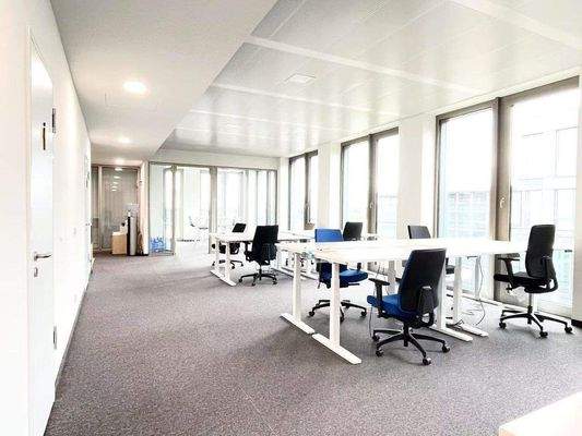 Open-plan office 2