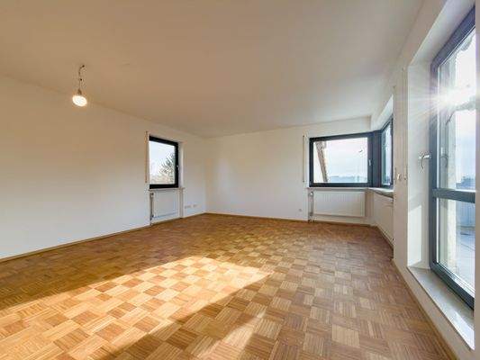 heller Wohn-, Essbereich