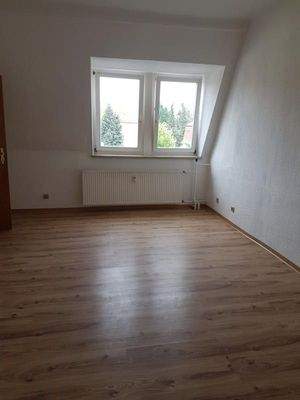 Schlafzimmer (2).JPG