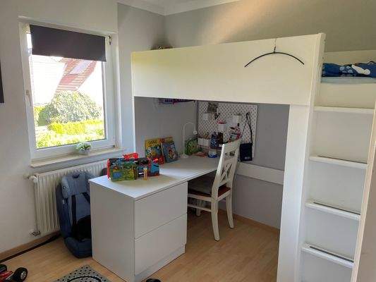 Kinderzimmer unten - 1.jpg