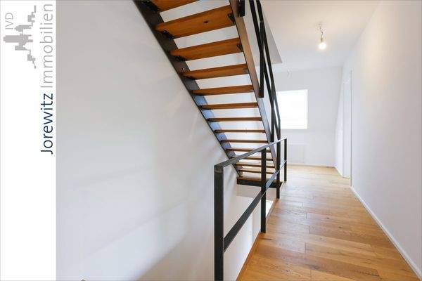 022 - Flur Obergeschoss - Ansicht 1