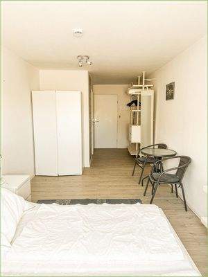 Blick zur Wohnungseingangstür 