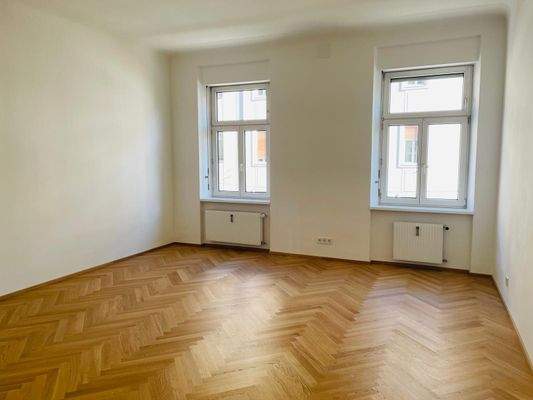 PHOTO-2025-04-09-12-40-50 (6).jpg