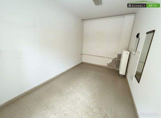 Kanzlei/Büro - Raum 2