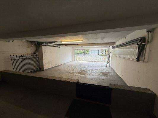 Kellergarage