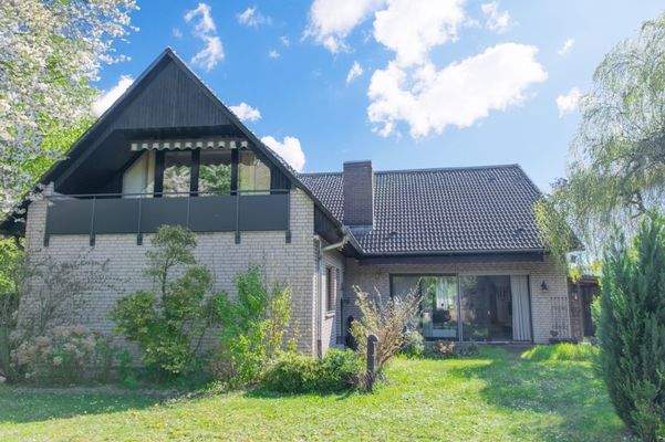 Blick aus dem Garten