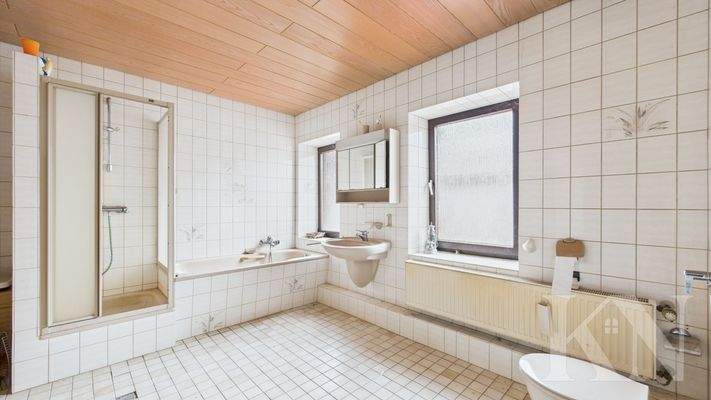 OG Badezimmer