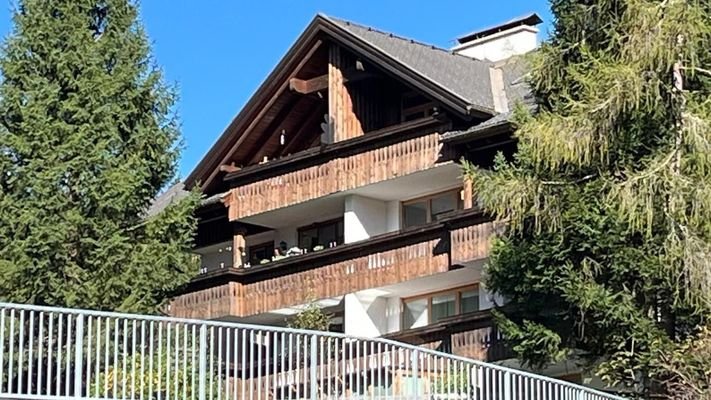 LindenwegAussenansicht.jpg