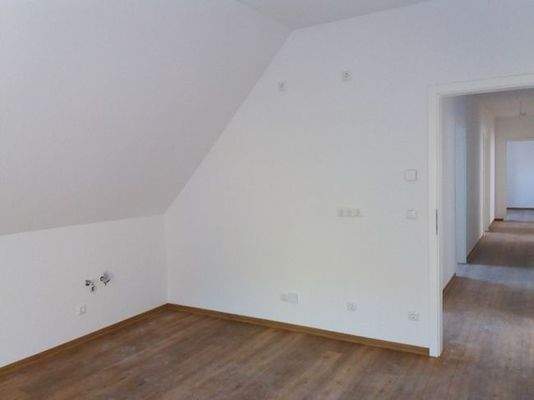 Küche Blick zum Flur