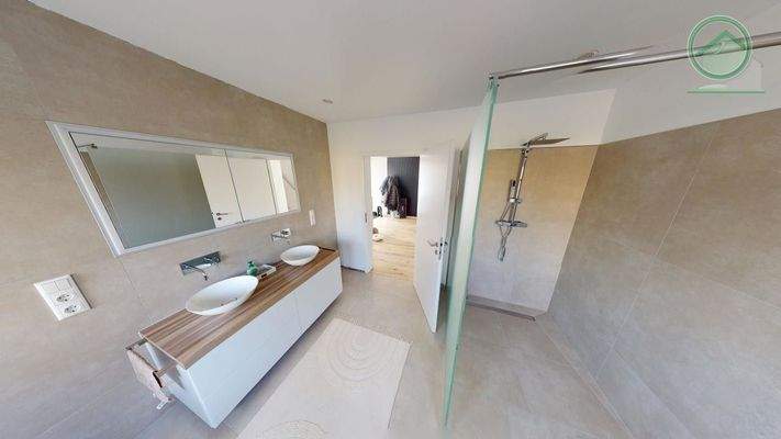 Zweifamilienhaus-in-Cuxhaven-02192025_152610