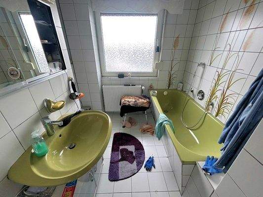 Bad mit Wanne