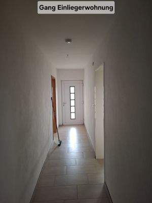 Gang Einliegerwohnung.jpg
