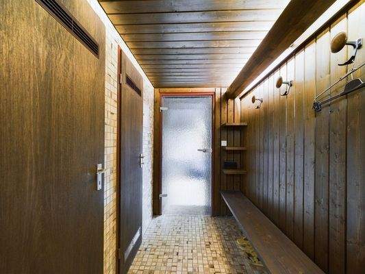 Umkleidebereich Wellness