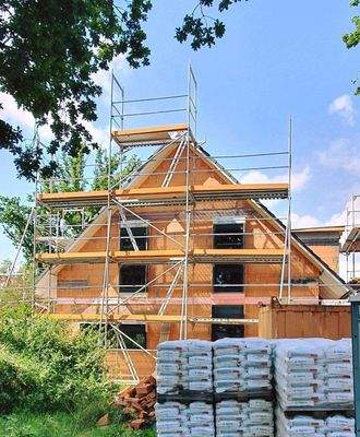 wir bauen massiv und schlüsselfertig