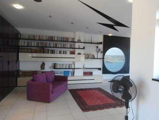 Kreta, Akrotiri: Villa in einzigartiger Lage mit Blick auf die Bucht zu verkaufen