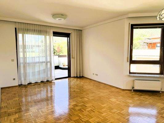 ..mit Balkon