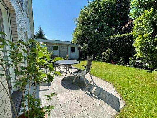 22- Blick auf die Terrasse