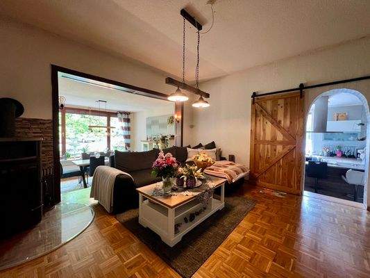 offener Wohn.- und Essbereich