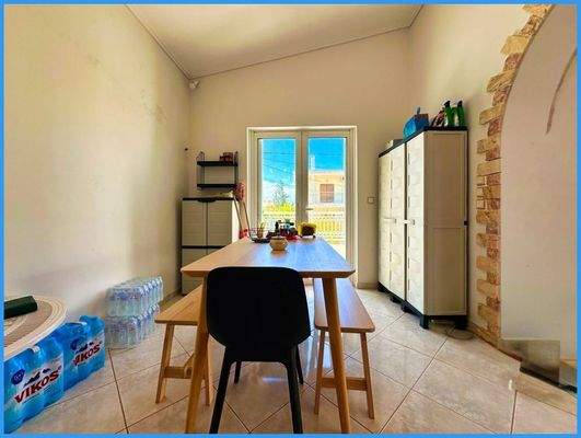 64dc93e13582438ba733f161c0ac7d67-original