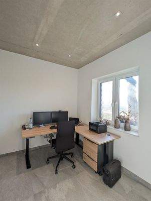 Haupthaus - Ansicht Büro