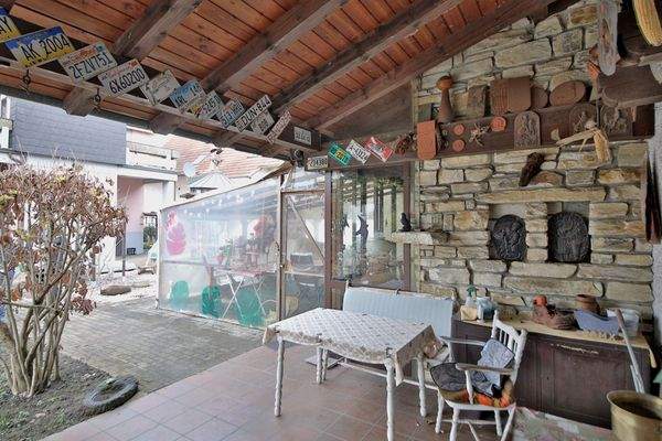 überdachter Freisitz