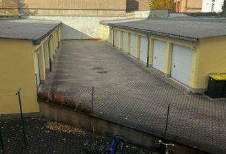 Blick Garagenhof.jpg