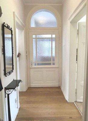 Eingangsbereich EG.jpg