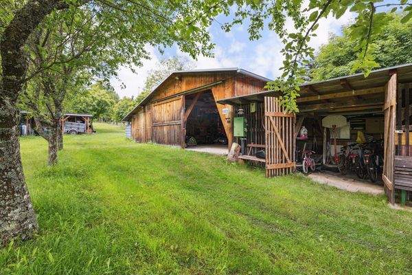 zusätzliches Grundstück