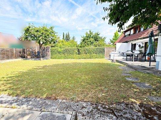 Schöner großer Garten