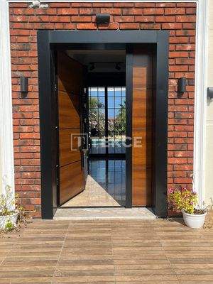 Detached Villa with Private Pool and Garden in Çatalköy Girne