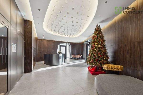 Entrée mit Concierge