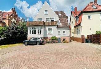 Rückansicht des Hauses und Hof