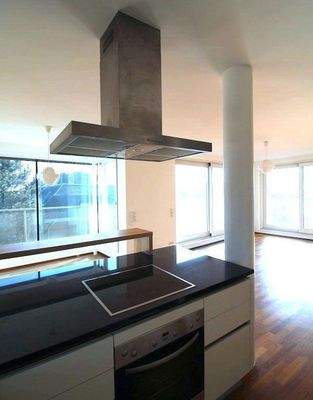 Küche und Wohnbereich