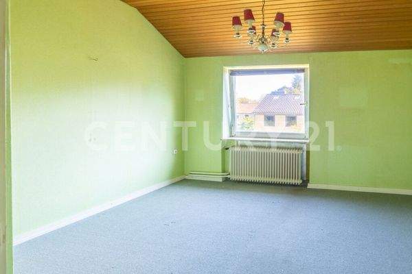 2. Zimmer im Obergeschoss