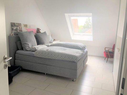 Das Schlafzimmer (1)