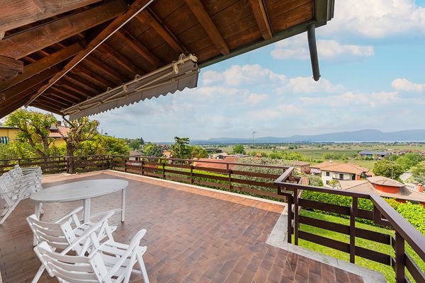 Terrasse mit Seeblick