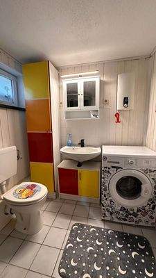 Badezimmer Kellerapartment