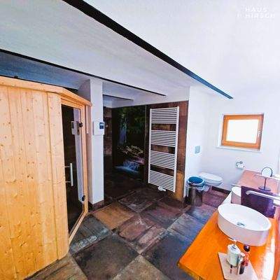 Badezimmer mit Sauna