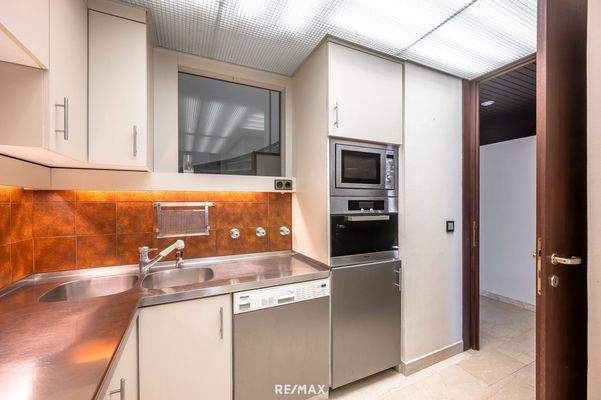 Küche | Zugang vom Vorzimmer