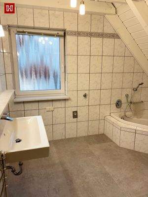 .. großes Tageslichtbad !