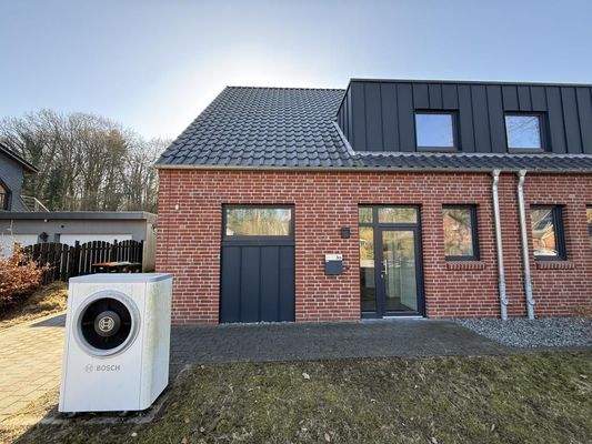 DHH mit Luft-Wärmepumpe