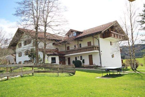 Landhausstil trifft Natur – ein Anblick zum Verlieben