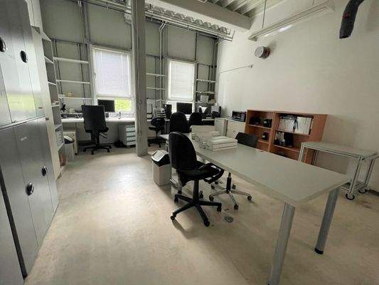 Werkstatt-/Bürofläche