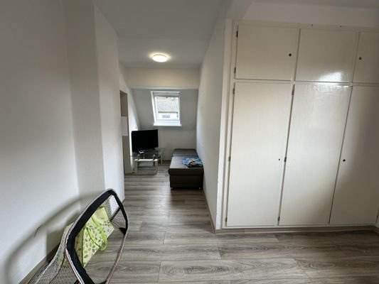 Schlafzimmer DG