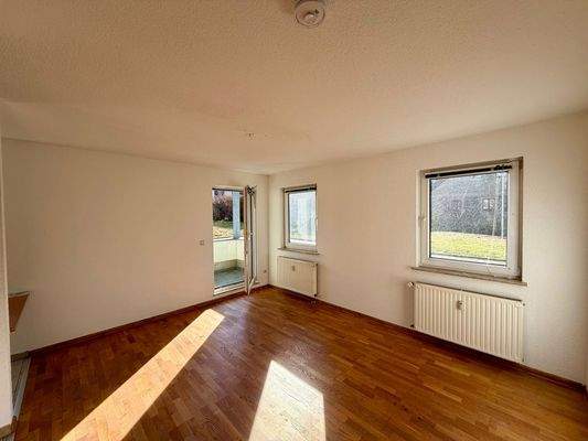 Helle 1-Raumwohnung mit Balkon