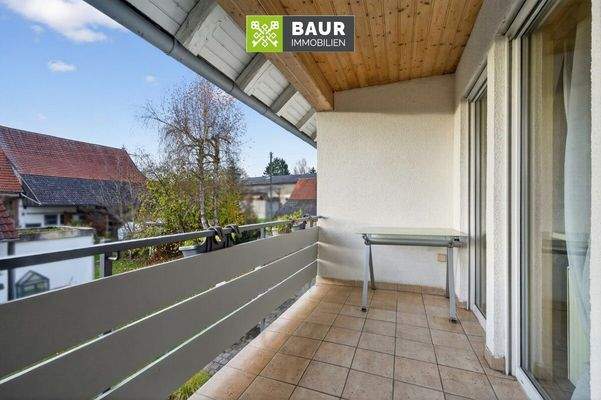 Balkon Wohnung links