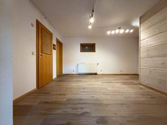 EG Einliegerwohnung: Essbereich mit Doppelfunktion als Diele